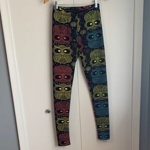 Just Cozy Pink Yellow & Blue Owl Printed Faux Fur Lined Leggings Size Medium